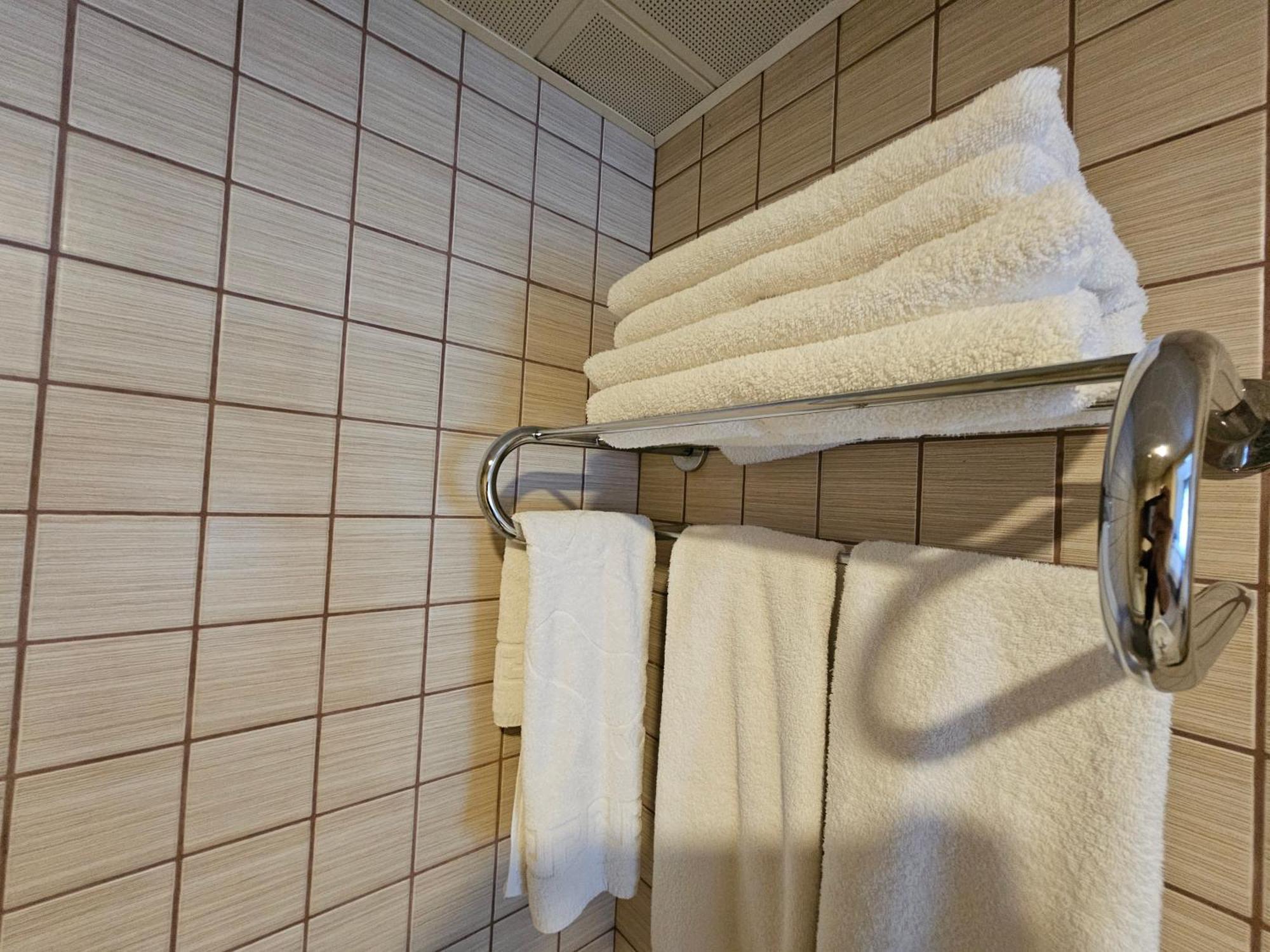 Park Palace Hotel Kyrenia  Ngoại thất bức ảnh
